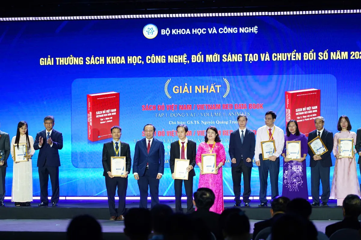 Sách Đỏ Việt Nam nhận Giải Nhất Sách khoa học, công nghệ, đổi mới sáng tạo 2026- Ảnh 1.