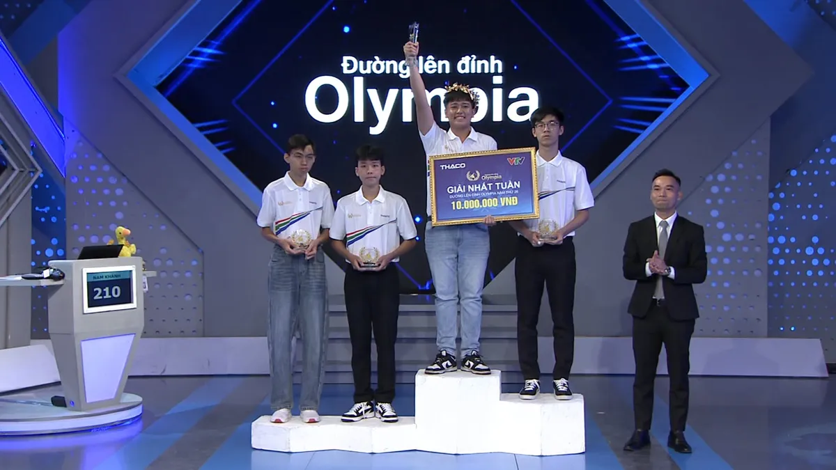 Đường lên đỉnh Olympia: Kịch tính tới phút chót, nam sinh Khánh Hòa xuất sắc giành vòng nguyệt quế - Ảnh 9.