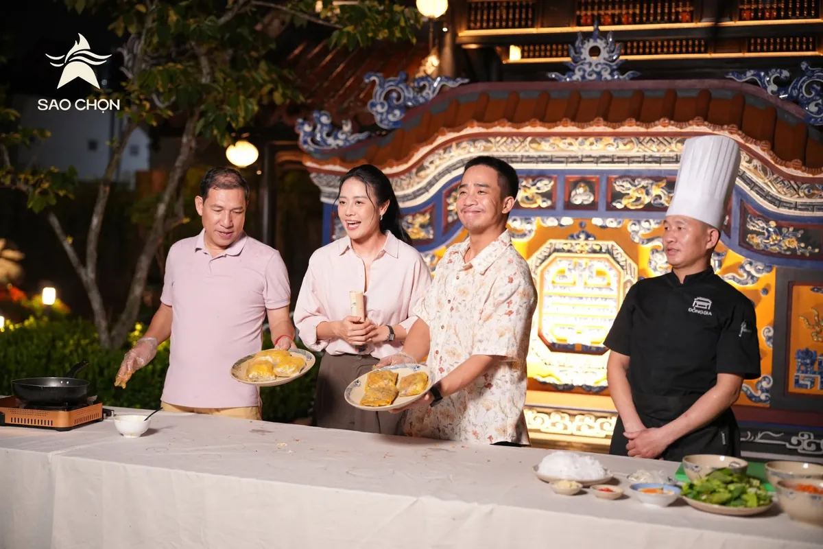 Sao chọn: Quang Thắng, Đỗ Duy Nam trổ tài gói nem cua bể chuẩn “vuông - chặt - đều” - Ảnh 2.