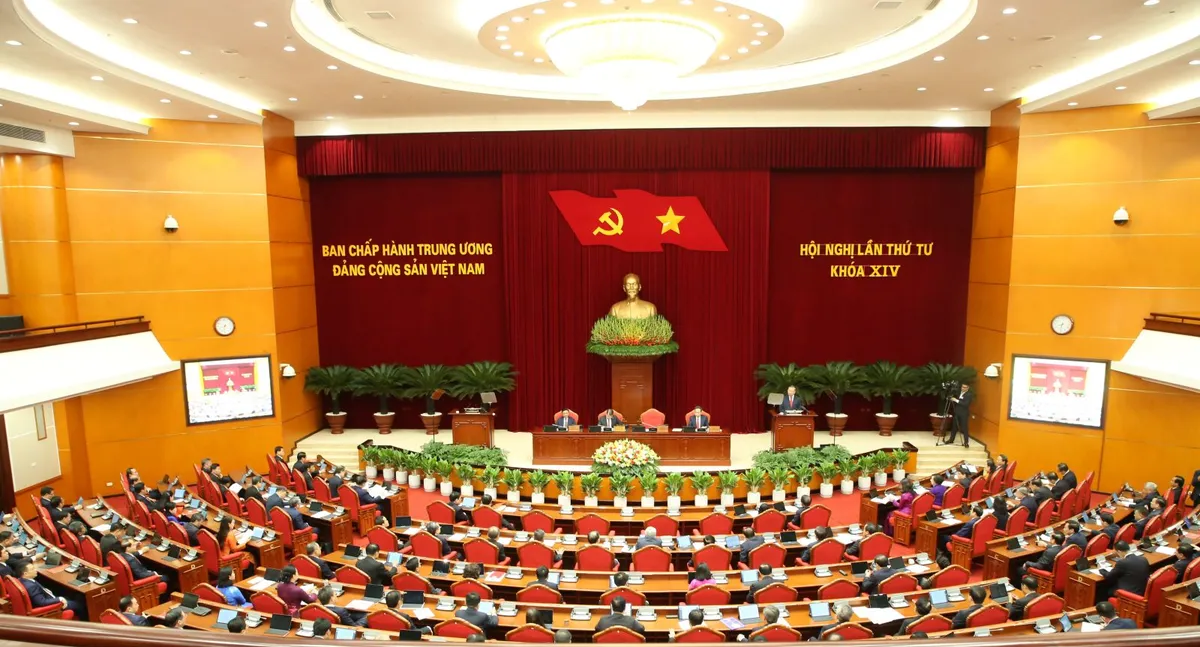 Th&ocirc;ng c&aacute;o b&aacute;o ch&iacute; về ng&agrave;y l&agrave;m việc thứ hai Hội nghị lần thứ tư Ban Chấp h&agrave;nh Trung ương Đảng kh&oacute;a XIV  - Ảnh 1.