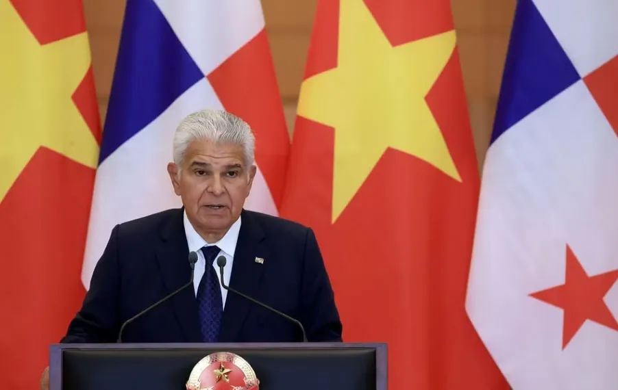 Tổng Bí thư, Chủ tịch nước Tô Lâm và Tổng thống Cộng hòa Panama gặp gỡ báo chí - Ảnh 3.