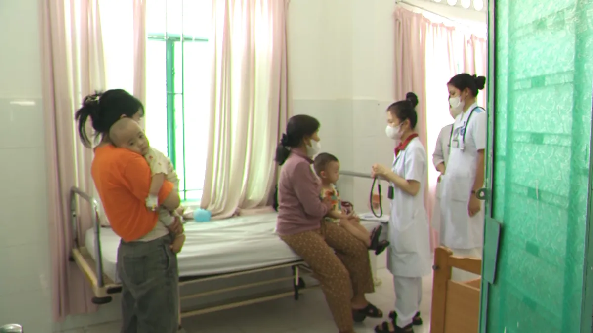 Không chủ quan với bệnh cúm mùa- Ảnh 1. Không chủ quan với bệnh cúm mùa- Ảnh 1.