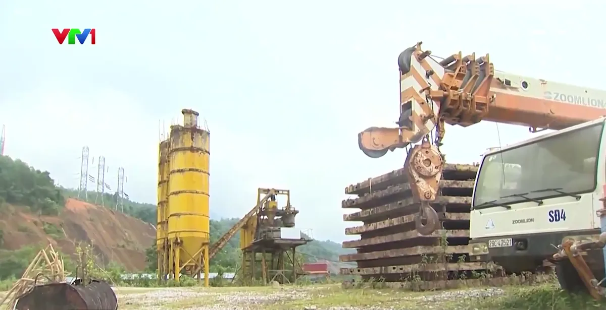 Xử lý dứt điểm các dự án chậm triển khai - Ảnh 2.
