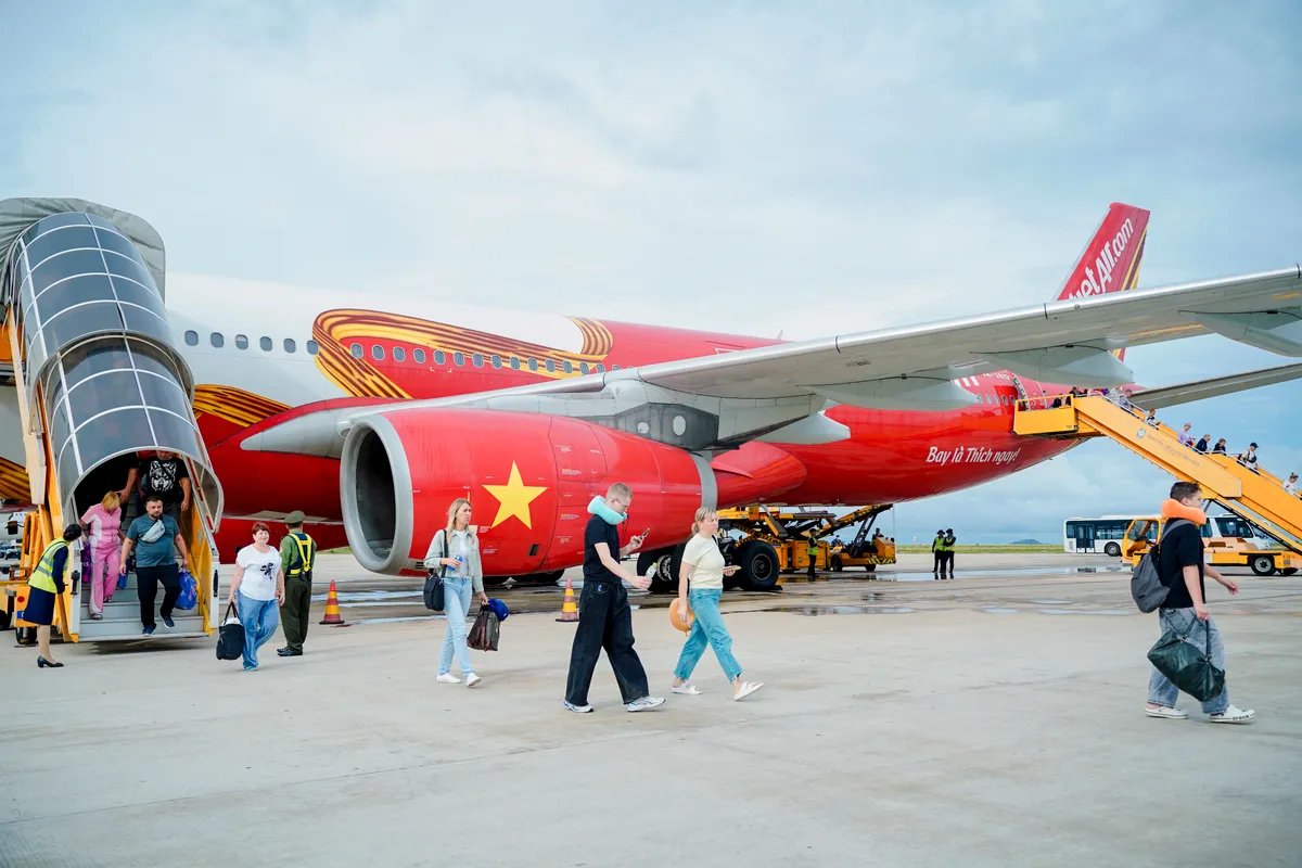 Kh&aacute;nh H&ograve;a đặt mục ti&ecirc;u thu 9 tỷ USD từ du lịch v&agrave;o năm 2030- Ảnh 2.