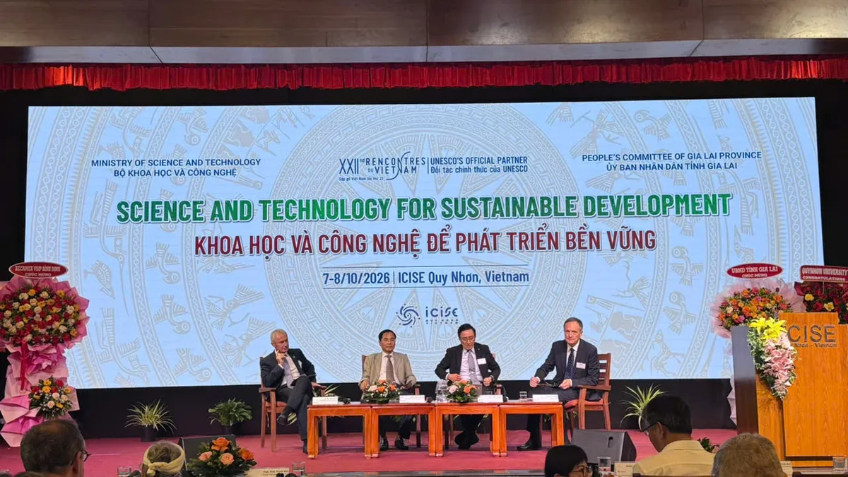 Việt Nam cần tăng tốc làm chủ công nghệ, phát triển bằng tri thức - Ảnh 3.