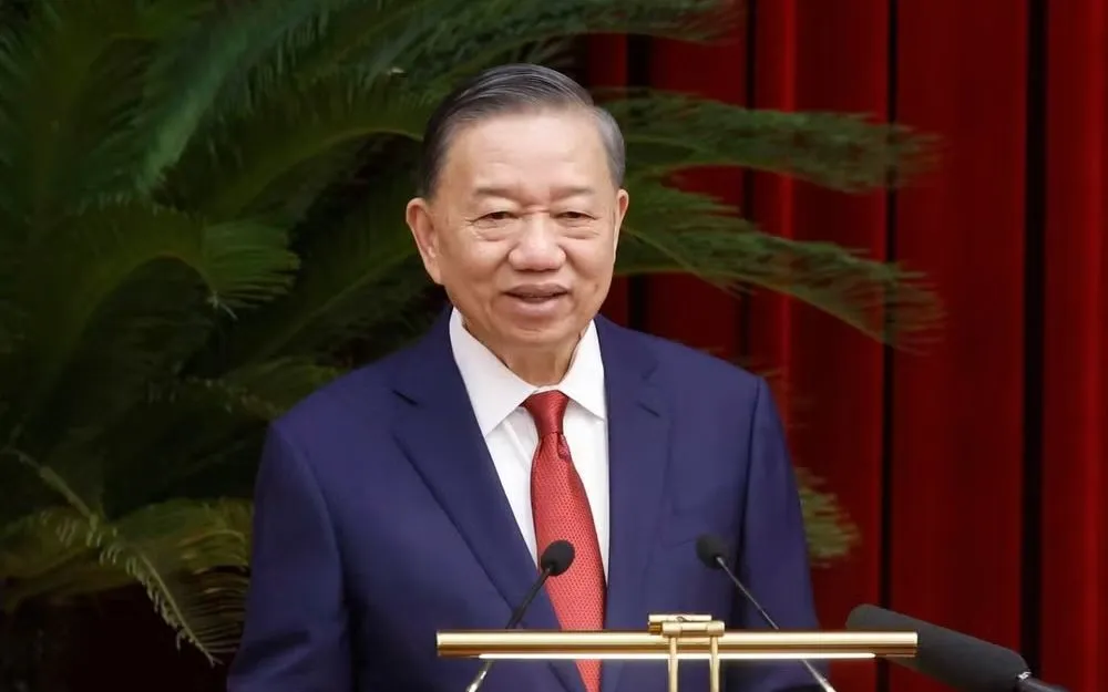 Tổng Bí thư, Chủ tịch nước Tô Lâm phát biểu bế mạc Hội nghị lần thứ tư Ban Chấp hành Trung ương Đảng khóa XIV. (Ảnh: TTXVN)