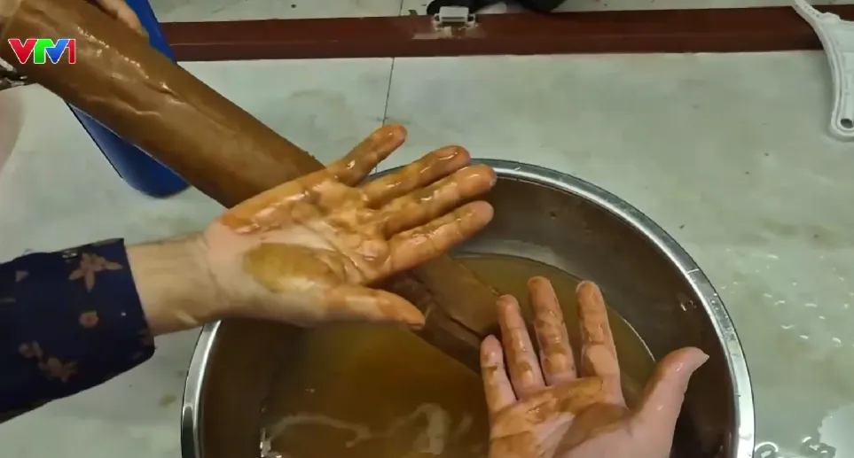 Người dân phải dùng nước ô nhiễm vì dự án nước sạch chậm tiến độ- Ảnh 2.