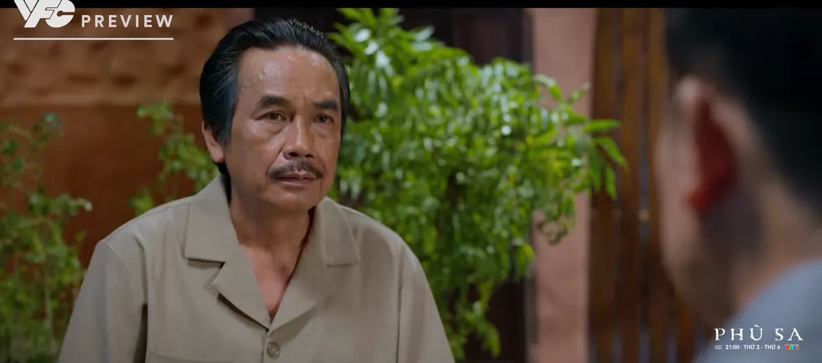 Phù sa - Tập 34: Nghiệm bị mất lòng tin của bố, Chơn mang tin vui đến cho người dân Bình Hòa - Ảnh 4.