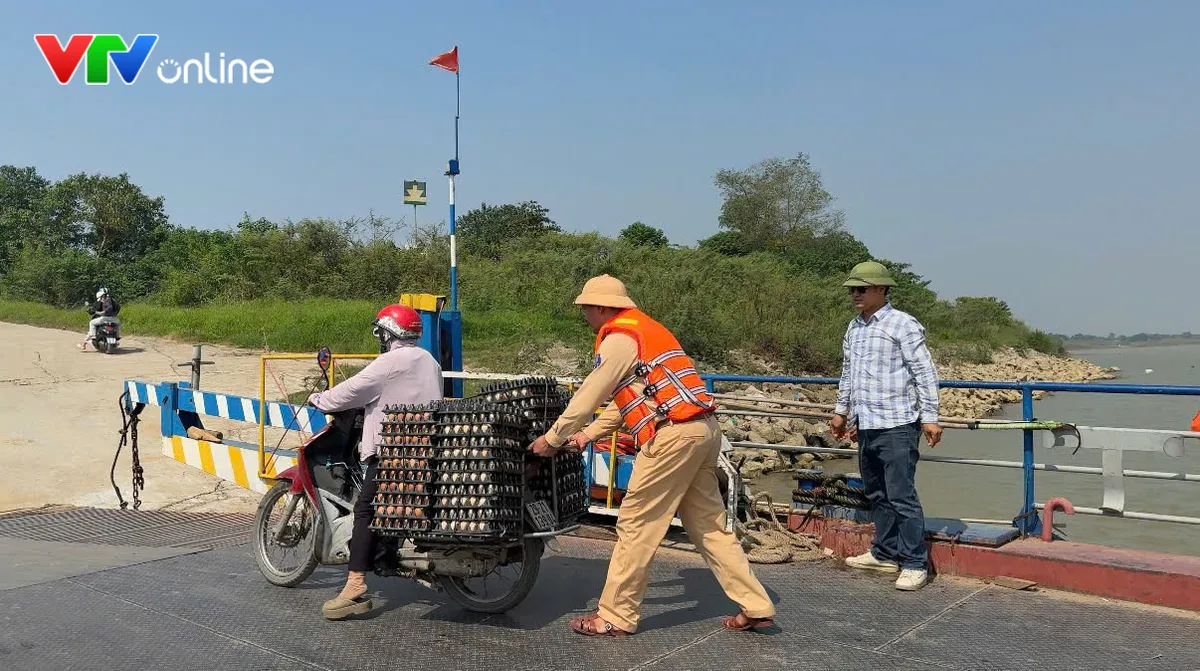 Đẩy mạnh chuyển đổi số nâng cao hiệu quả giữ an toàn giao thông đường thủy - Ảnh 7.