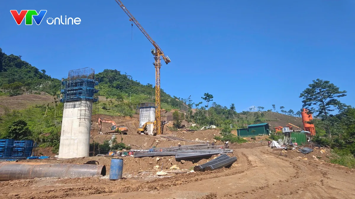 Đẩy nhanh thủ tục dự &aacute;n cao tốc Mộc Ch&acirc;u - Sơn La - Điện Bi&ecirc;n - Ảnh 3.