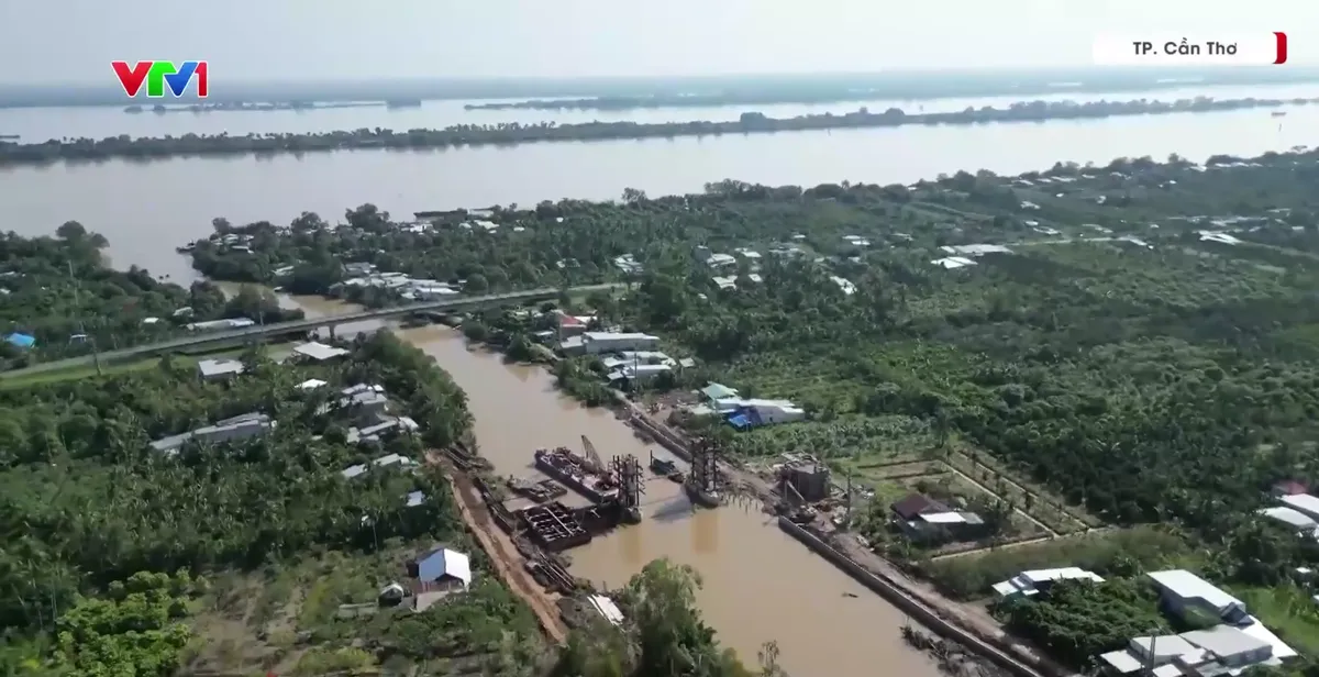 Cần Thơ đầu tư mạng lưới 17 cống kiểm soát nguồn nước bờ nam sông Hậu - Ảnh 1.