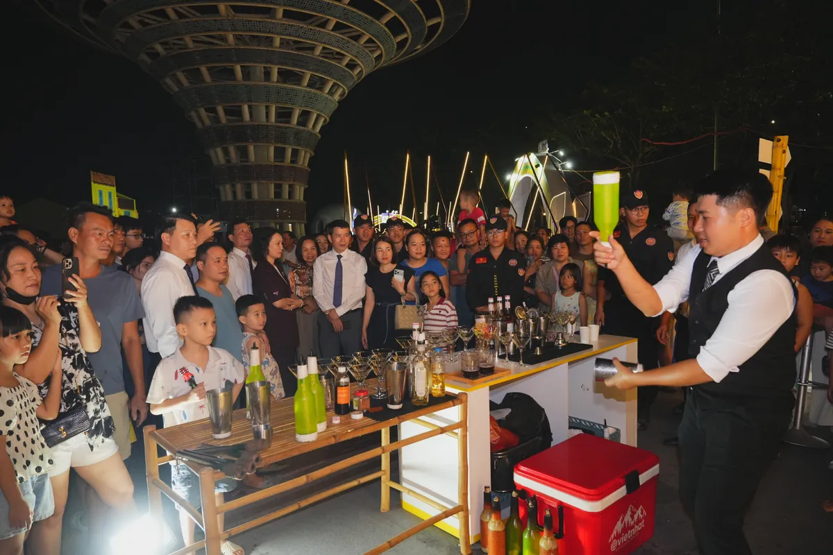 H&agrave; Nội khai mạc lễ hội đồ uống, t&ocirc;n vinh hương vị Việt - Ảnh 6.