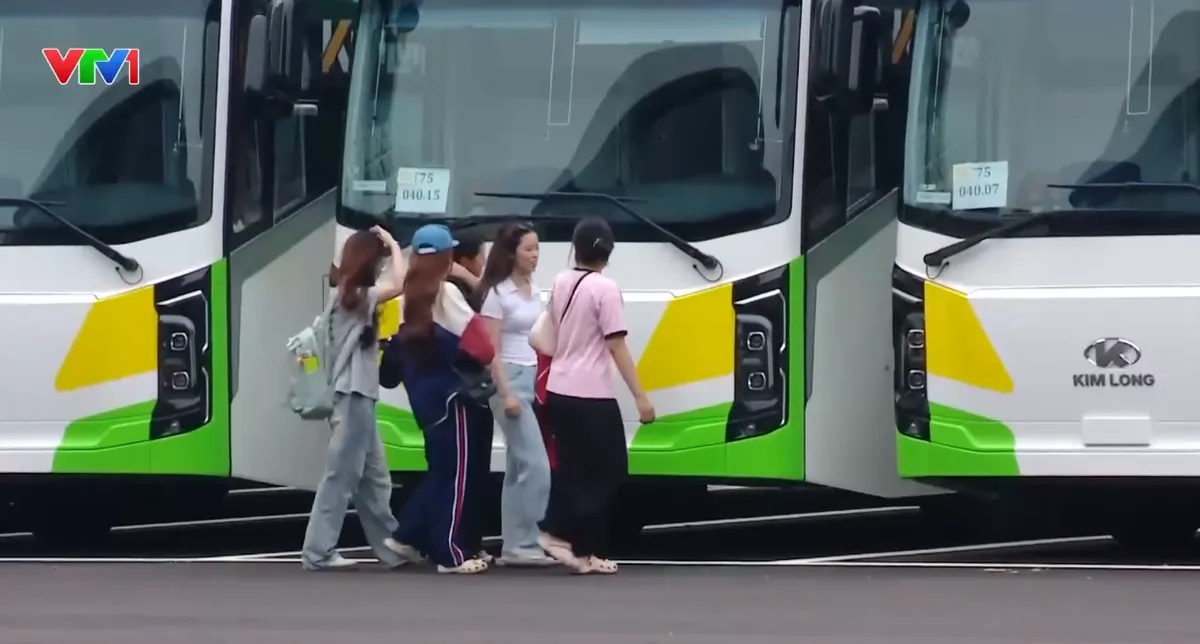 Bến xe khách Yên Sở khai trương: Thêm bến xe hiện đại, tiện ích cho người dân Thủ đô - Ảnh 1.