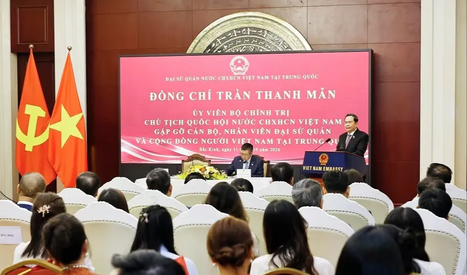 Chủ tịch Quốc hội Trần Thanh Mẫn gặp gỡ cộng đồng người Việt Nam tại Trung Quốc - Ảnh 4.