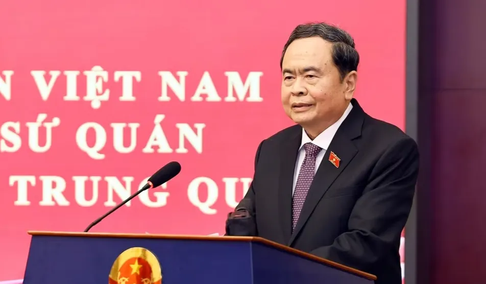 Chủ tịch Quốc hội Trần Thanh Mẫn gặp gỡ cộng đồng người Việt Nam tại Trung Quốc - Ảnh 5.