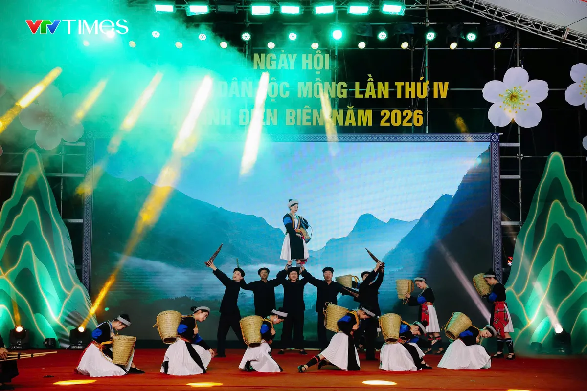 Ng&agrave;y hội Văn h&oacute;a d&acirc;n tộc M&ocirc;ng: Sắc m&agrave;u di sản lan tỏa từ Điện Bi&ecirc;n - Ảnh 1.