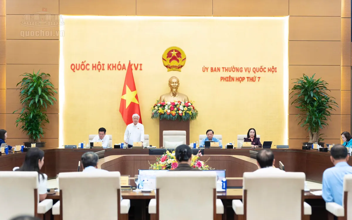 Quang cảnh phiên họp. Ảnh: QH