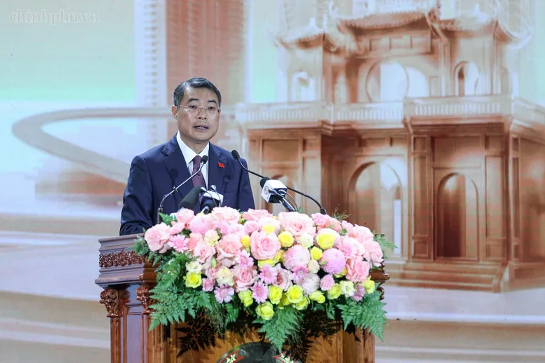 Thủ tướng: Hưng Yên cần quyết tâm cao nhất để sớm trở thành thành phố trước năm 2030 - Ảnh 2.