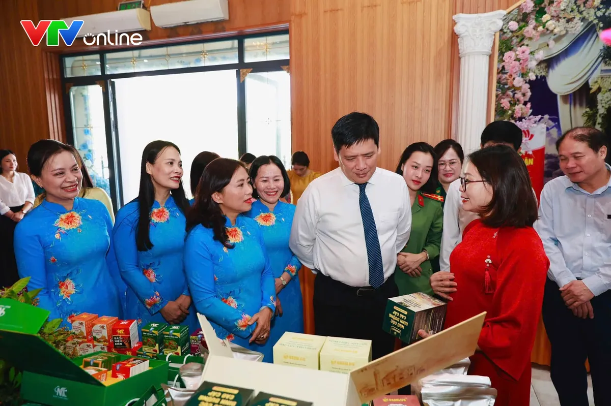 Nghệ An: Thúc đẩy phụ nữ phát triển kinh tế, khởi nghiệp bền vững - Ảnh 4.