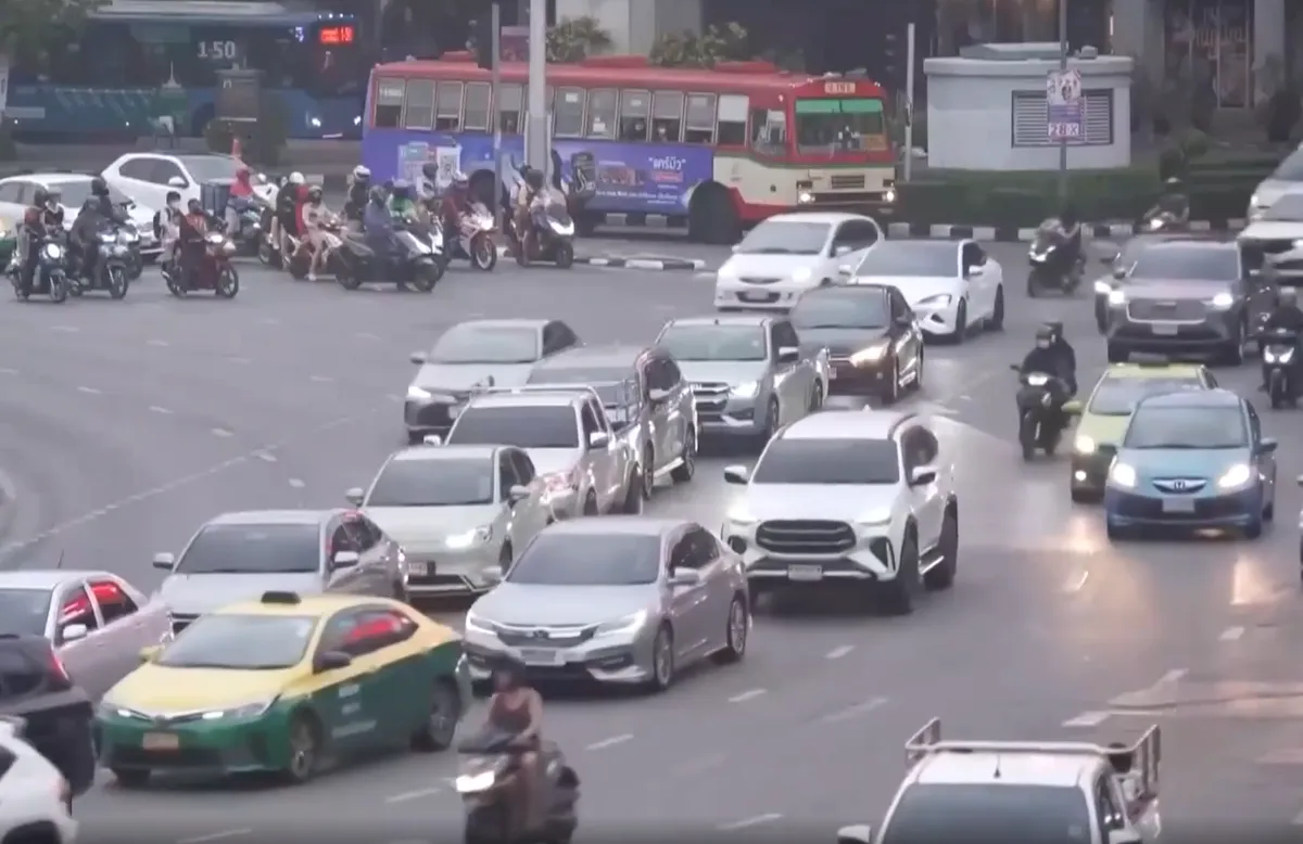Th&aacute;i Lan l&ecirc;n kế hoạch cho c&ocirc;ng chức nghỉ hưu sớm- Ảnh 1.