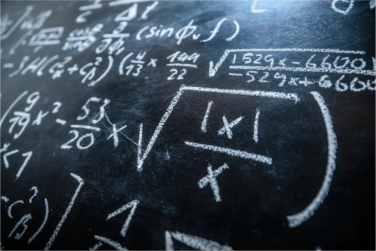 Giới to&aacute;n học cho&aacute;ng v&aacute;ng trước bước tiến của AI: Con người liệu c&ograve;n theo kịp m&aacute;y m&oacute;c? - Ảnh 2.