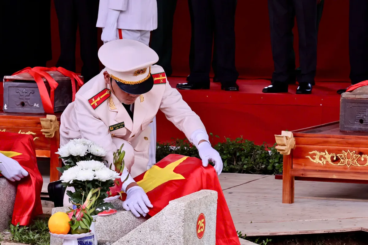 An táng 731 hài cốt liệt sĩ tại Nghĩa trang liệt sĩ TP Hồ Chí Minh- Ảnh 3.