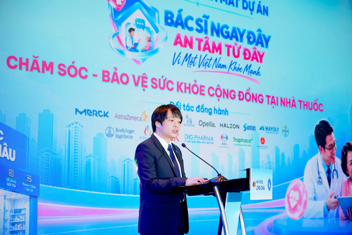 Đưa b&aacute;c sĩ đến nh&agrave; thuốc: Long Ch&acirc;u c&ugrave;ng Hội Thầy thuốc trẻ Việt Nam n&acirc;ng chuẩn chăm s&oacute;c sức khỏe cộng đồng- Ảnh 2.