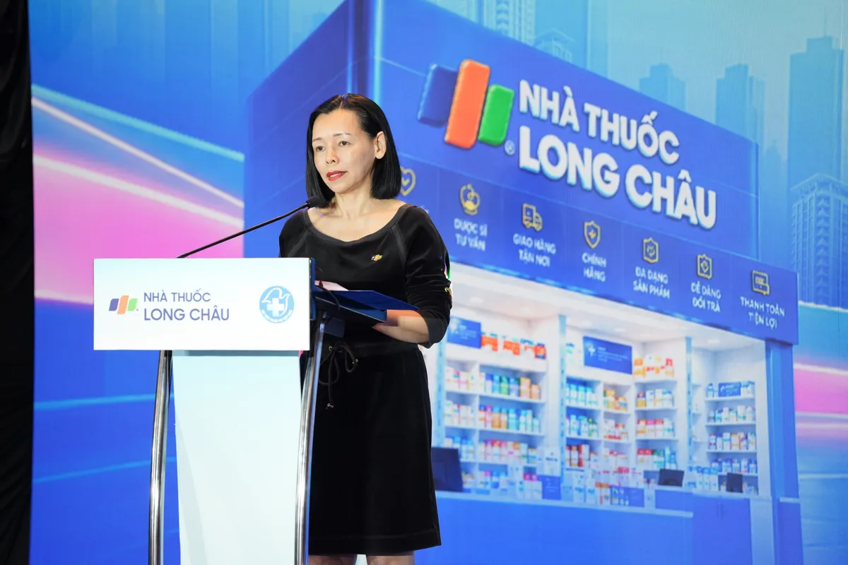 Đưa b&aacute;c sĩ đến nh&agrave; thuốc: Long Ch&acirc;u c&ugrave;ng Hội Thầy thuốc trẻ Việt Nam n&acirc;ng chuẩn chăm s&oacute;c sức khỏe cộng đồng- Ảnh 3.