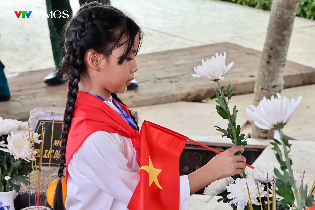 An táng 731 hài cốt liệt sĩ tại Nghĩa trang liệt sĩ TP Hồ Chí Minh - Ảnh 7.