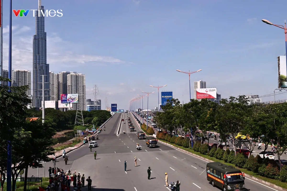 An táng 731 hài cốt liệt sĩ tại Nghĩa trang liệt sĩ TP Hồ Chí Minh - Ảnh 2.