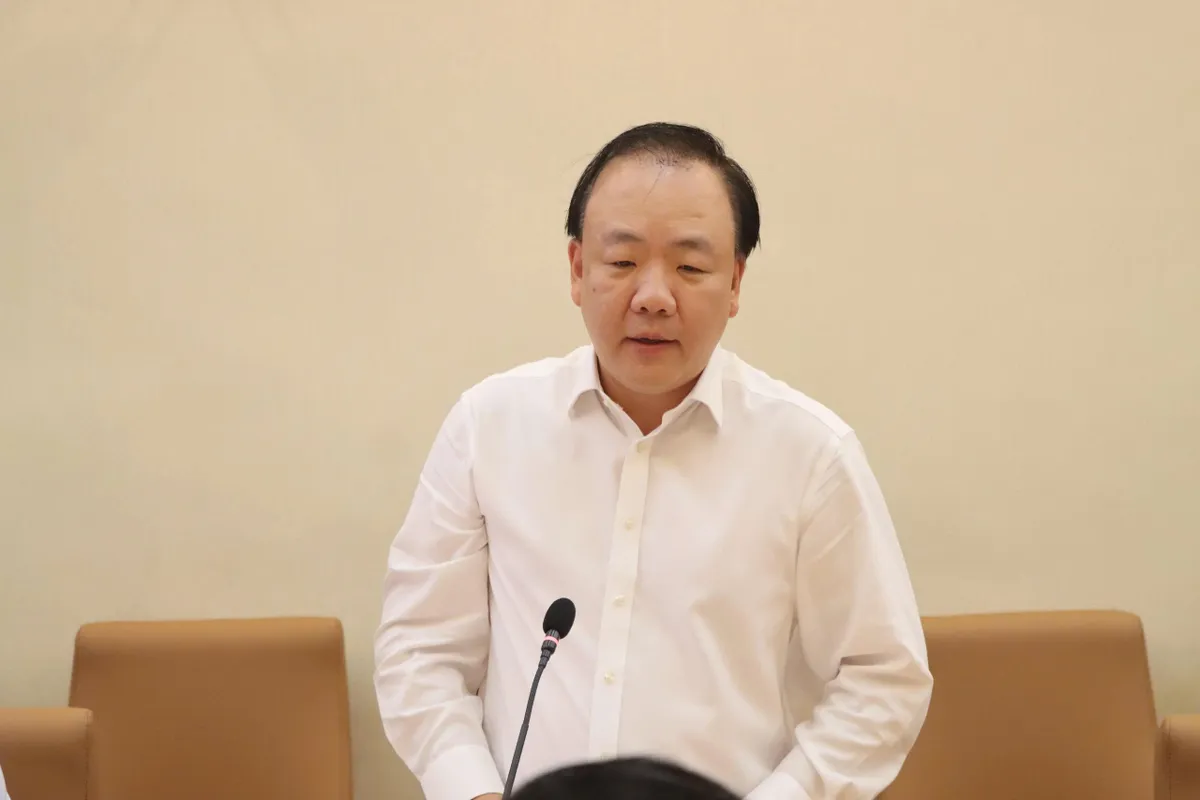 "Bắt tay" phát triển mô hình du lịch mua sắm hiện đại, mở rộng tiêu thụ hàng Việt - Ảnh 1.