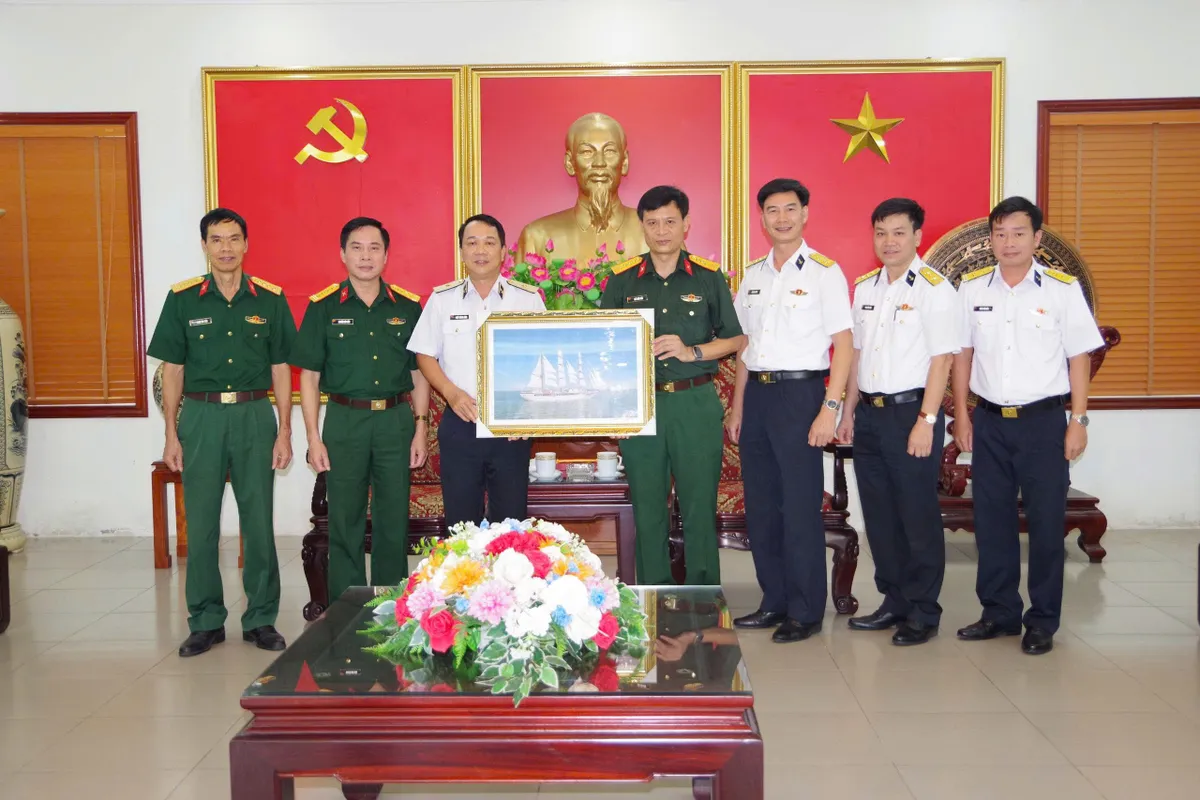 Học viện Hải quân đẩy mạnh hợp tác giáo dục, đào tạo và nghiên cứu khoa học trong tình hình mới - Ảnh 5.
