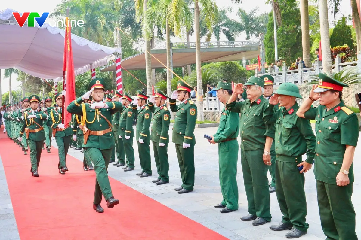Xúc động ngày tiễn biệt 93 liệt sĩ tại Nghĩa trang Vị Xuyên- Ảnh 3.