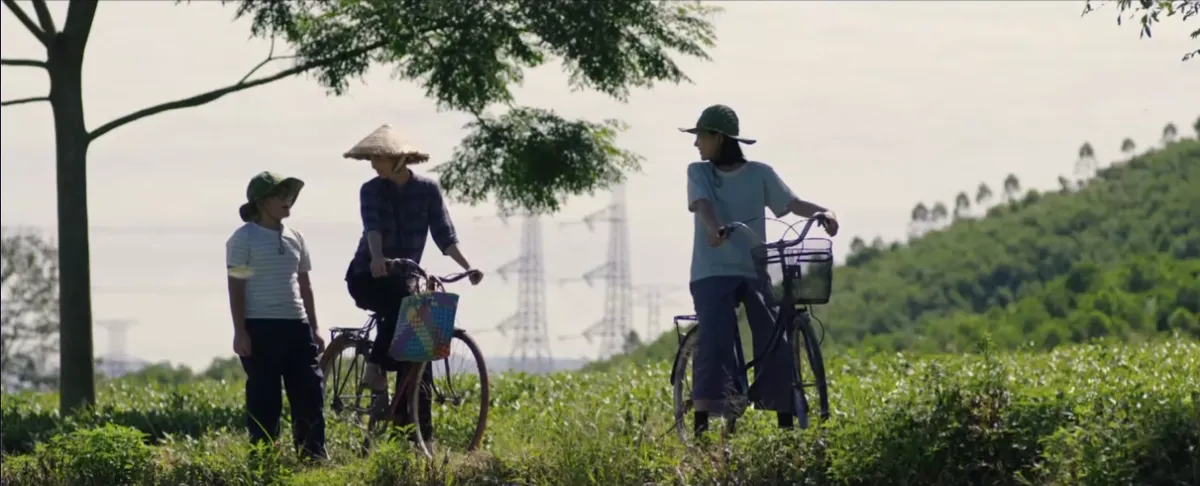 Căn nhà không mái che - Tập 3: Nôn nóng chuộc gà cho em, Thơ khiến chú Toản hiểu lầm- Ảnh 2.