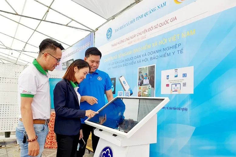 Hơn 101,49 triệu người được chuyển đổi mã số BHXH sang số định danh cá nhân - Ảnh 1.