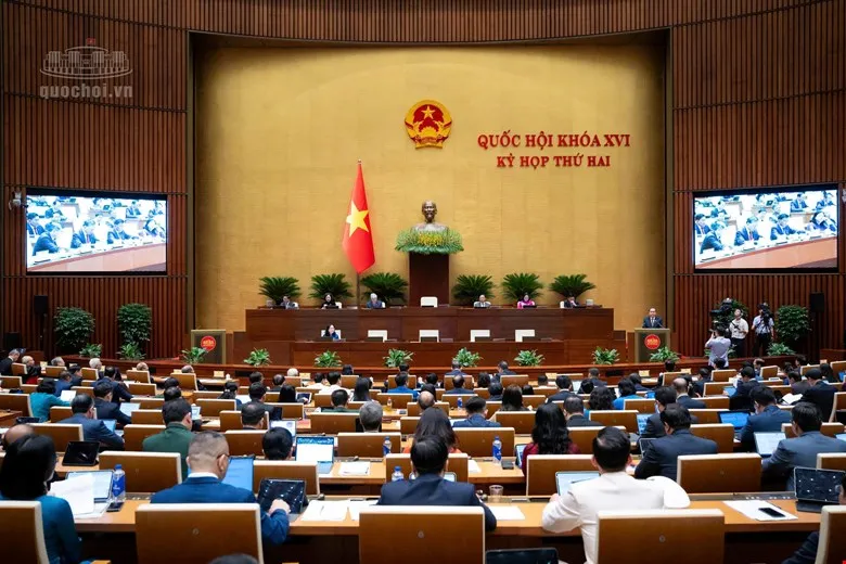 Cử tri gửi gắm nhiều kiến nghị về đời sống tới Quốc hội - Ảnh 1.