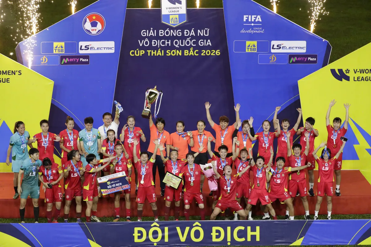 Nữ TP.Hồ Chí Minh I tiếp tục đăng quang Giải bóng đá nữ quốc gia - Cúp Thái Sơn Bắc 2026- Ảnh 3.