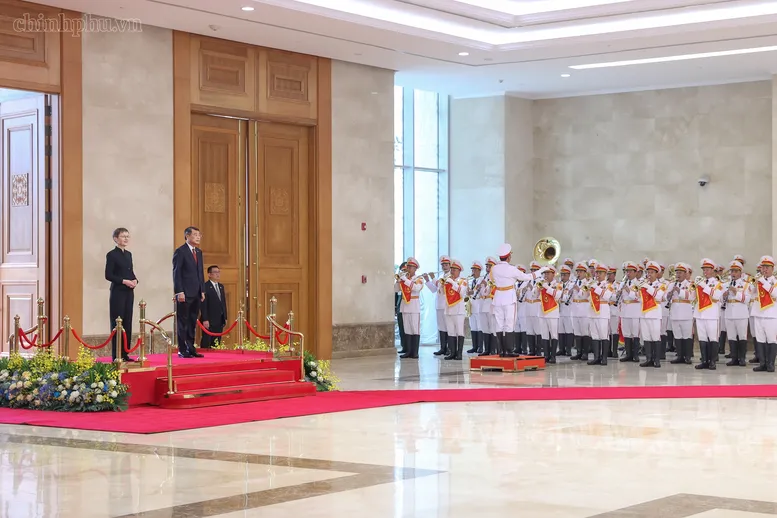 Thủ tướng Lê Minh Hưng chủ trì lễ đón chính thức Thủ tướng Liechtenstein - Ảnh 2.