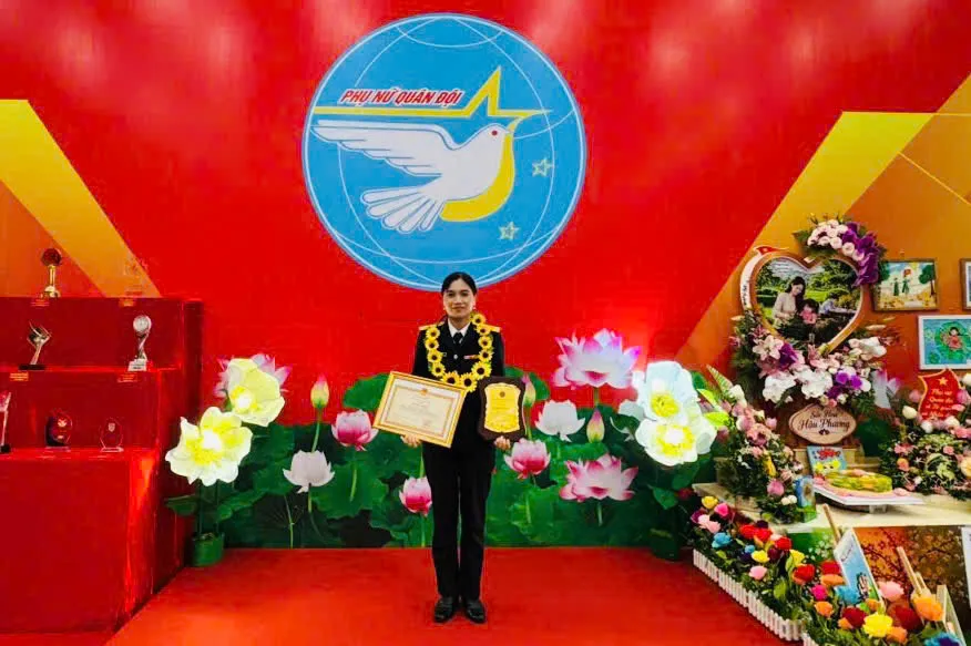 Những bông hồng thép (kỳ 2): Nữ giảng viên Hải quân giỏi chuyên môn, say mê nghiên cứu khoa học - Ảnh 1.
