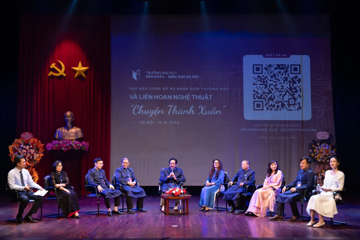 Li&ecirc;n hoan nghệ thuật &ldquo;Chuyện thanh xu&acirc;n&rdquo;: Mở lối cho t&agrave;i năng trẻ bước v&agrave;o đời sống nghệ thuật chuy&ecirc;n nghiệp- Ảnh 2.