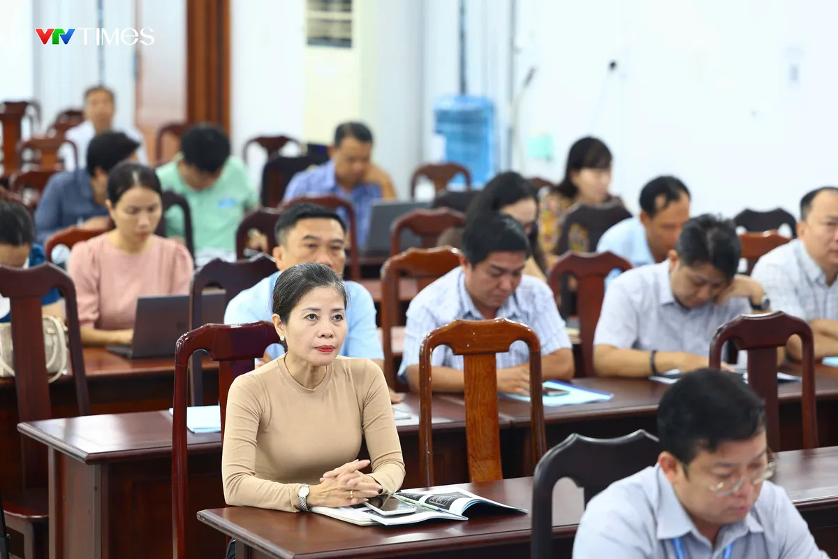 TP Hồ Chí Minh: Tập huấn cán bộ xã nhận diện, trình báo, phòng ngừa mại dâm - Ảnh 3.