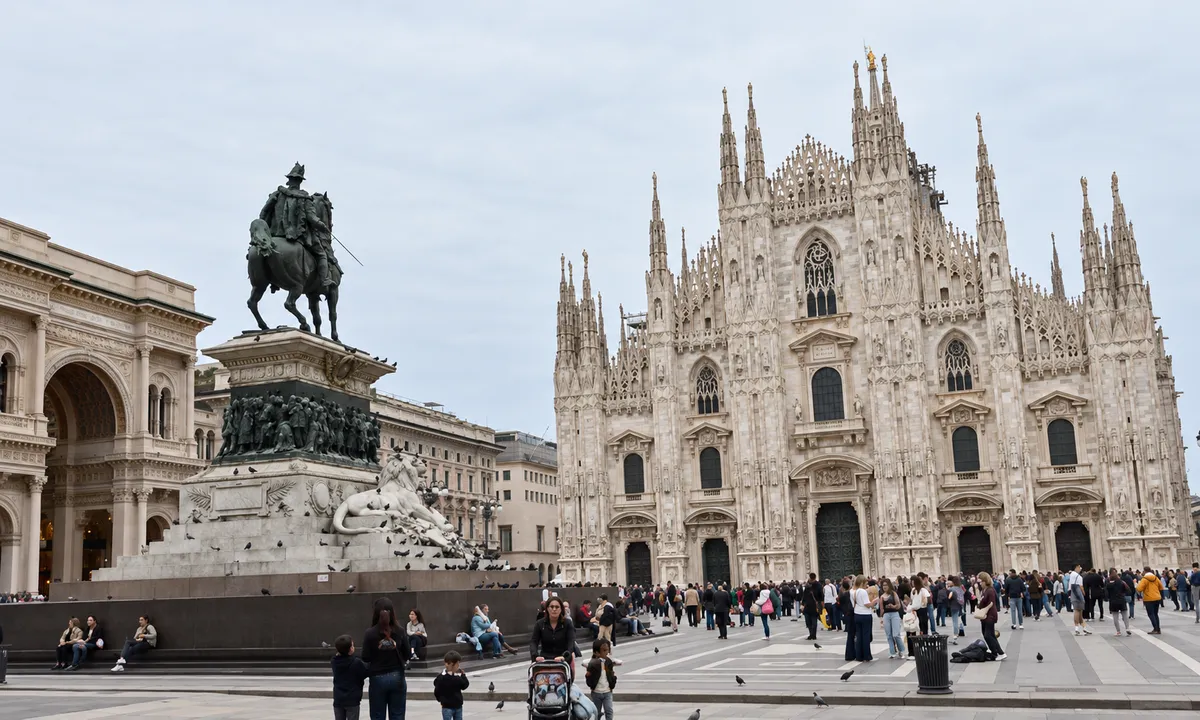 Italy tăng nặng hình phạt với hành vi bạo lực trong biểu tình- Ảnh 1.