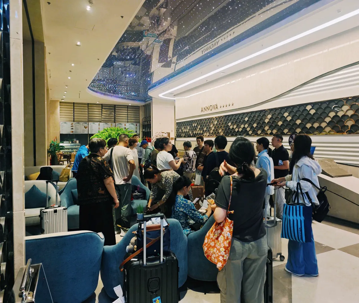 Miễn thị thực theo đoàn: Cơ hội phục hồi thị trường khách Trung Quốc đến Khánh Hòa - Ảnh 1.
