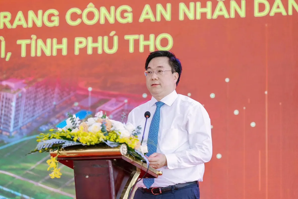 Phú Thọ khởi công dự án nhà ở hơn 1.000 căn hộ cho lực lượng Công an nhân dân - Ảnh 1.