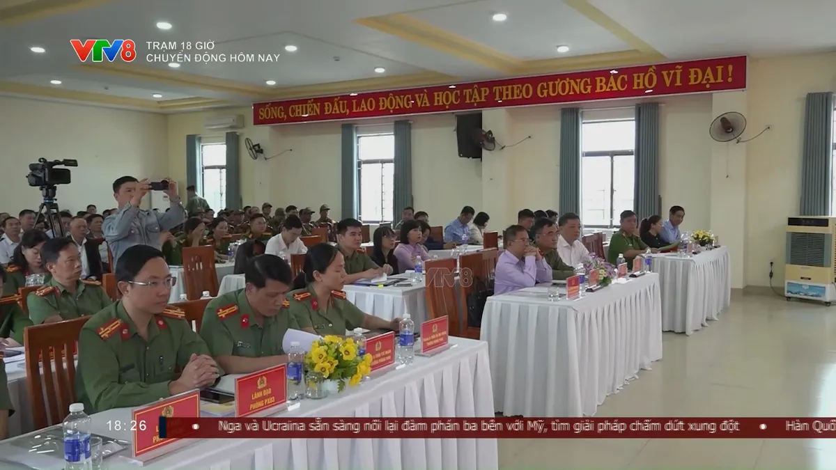 Điểm sáng an ninh, an toàn trong quản lý người nước ngoài- Ảnh 1. Điểm sáng an ninh, an toàn trong quản lý người nước ngoài- Ảnh 1.