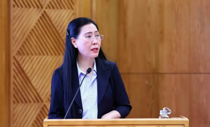 Qu&aacute;n triệt, triển khai hiệu quả, thực chất c&aacute;c nghị quyết Hội nghị Trung ương 4 - Ảnh 2.
