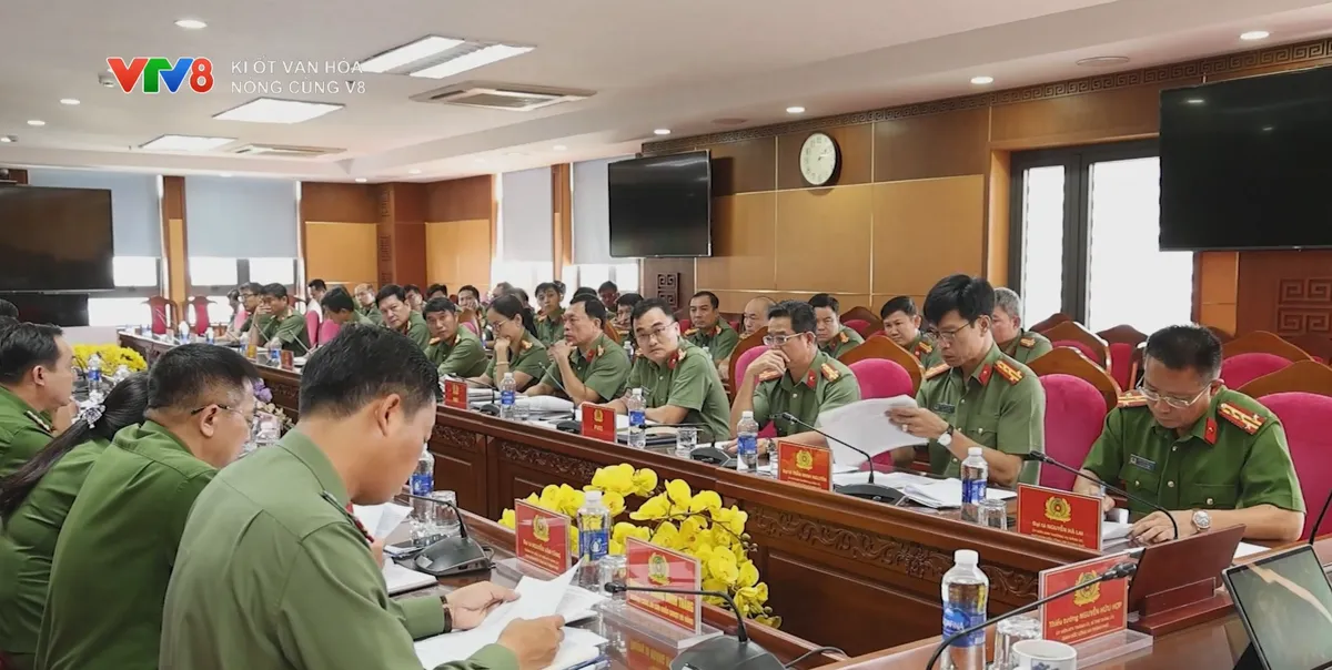 Tăng cường quản l&yacute;, chủ động ph&ograve;ng ngừa vi phạm li&ecirc;n quan người nước ngo&agrave;i- Ảnh 3.