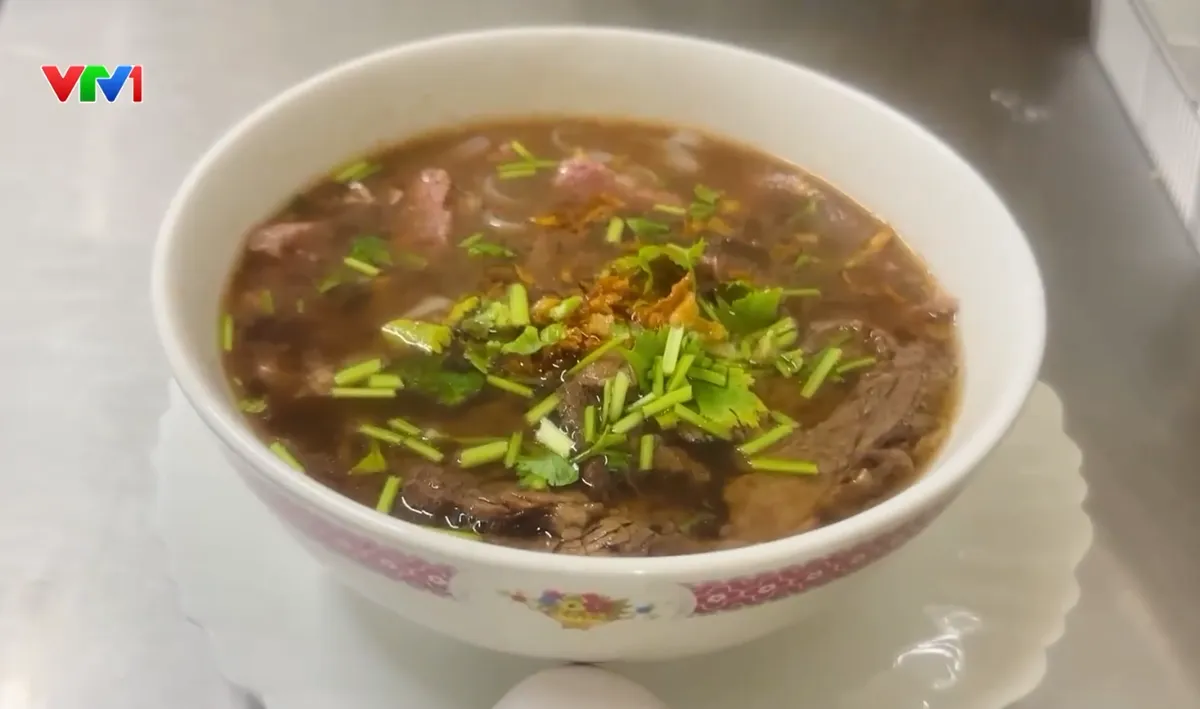 Lan tỏa hương vị Việt tại Pháp- Ảnh 1.