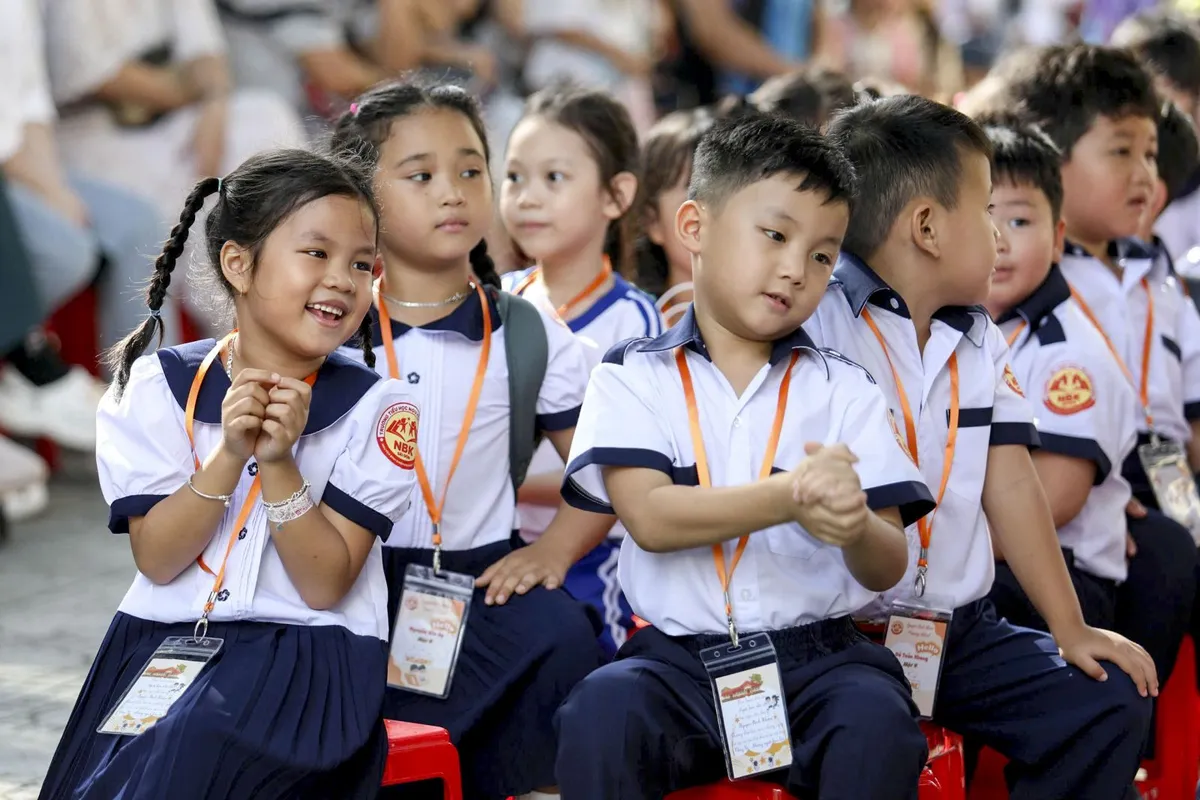 Đề xuất bỏ kiểm tra, phân loại trẻ khi vào lớp 1 - Ảnh 1.