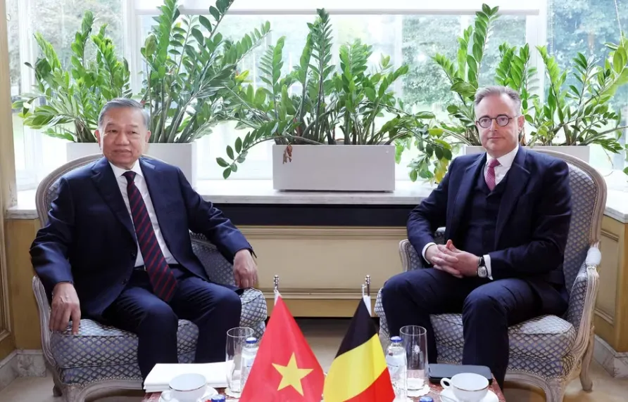 Tổng Bí thư, Chủ tịch nước Tô Lâm hội đàm với Thủ tướng Vương quốc Bỉ - Ảnh 2.